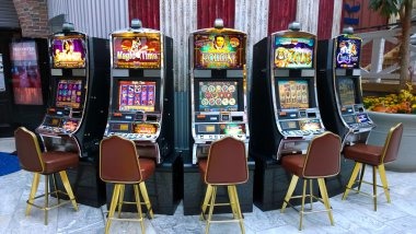 Ninja vs Samurai bonus features and free spins on bajutogel login